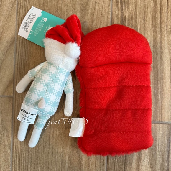 Pillowfort Polar Bear Mini Plush with Sleeping Bag - Picture 9 of 11
